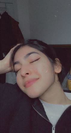 <em>Salma Reyes</em>