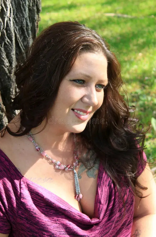 files/mujer-hermosa-de-40-anos-26677523.webp