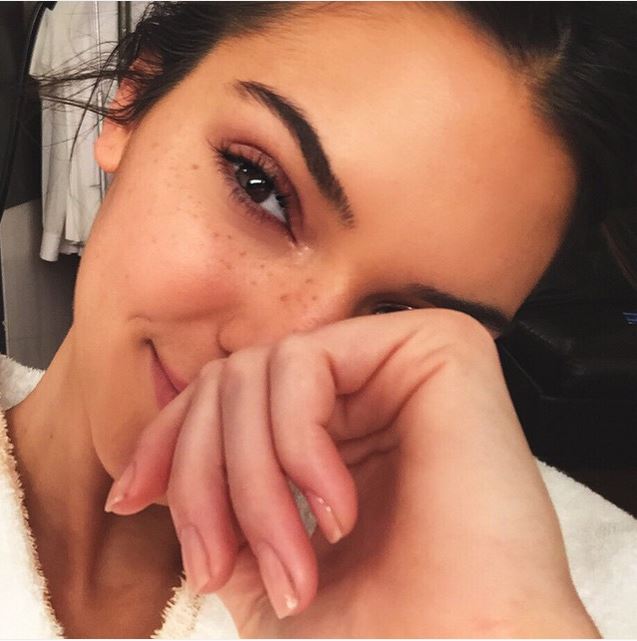 files/selfies-sin-maquillaje-famosas-y-celebridades-al-natural-9.jpg